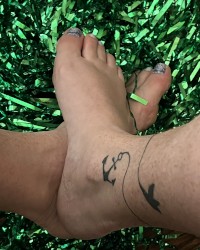 Footsies photo