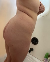 Kitty’s nudes photo