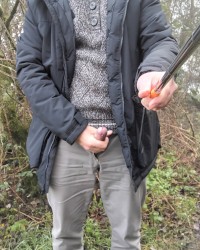 Show my cock in public park photo