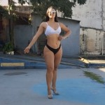 Tinder Girl gives Breathtaking Blowjob to Customer and Swallows ...