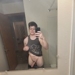 Taylor Dangle