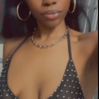 Lovely Eve's profile picture