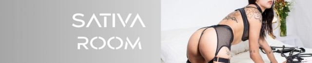 Sativa Room Videos Porno | Pornhub.com