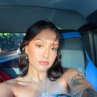 Zaria Flores