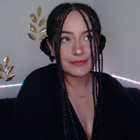 Bella_Scott