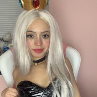 Pearlylily