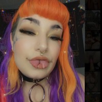 peachiiWaifuu