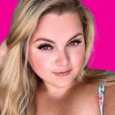 Strawberry Bree's Porn Videos | Pornhub