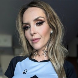 Hot Mom Domme