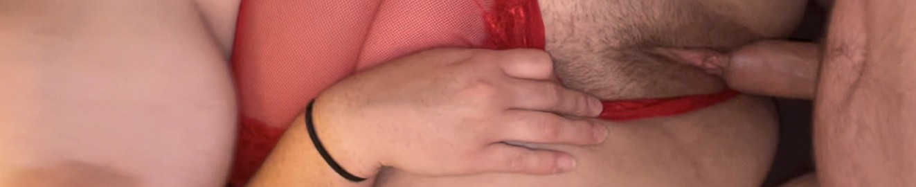 bigtitscurvyhips1
