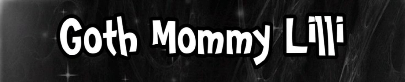 Goth Mommy Lilli