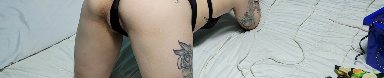 Naughty tattoo momma