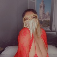 Lyna hot sexy Mym