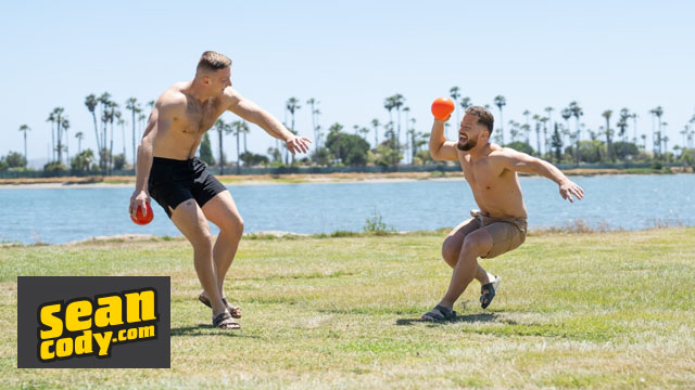 Deacon Rims And Rails Until They Explode In A Sticky Passion-Filled Finish