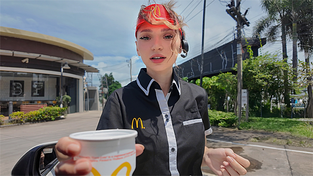 A Cute Mcdonald's Girl Made A Mistake With The Order But She Managed To Fix It Completely
