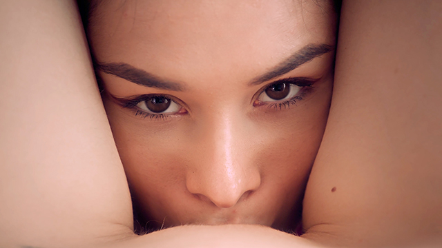 The Two Sexiest Cats Are Licking Each Other's Pussy