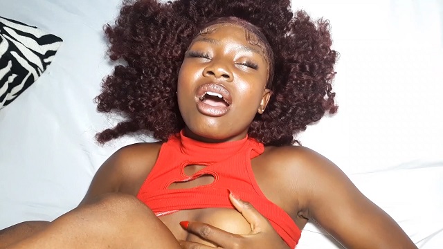 Slimzy An African Favorite Was Laid And Fucked By Krissyjoh Chris A Nigerian Favorite