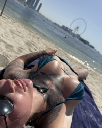 Solo content photo