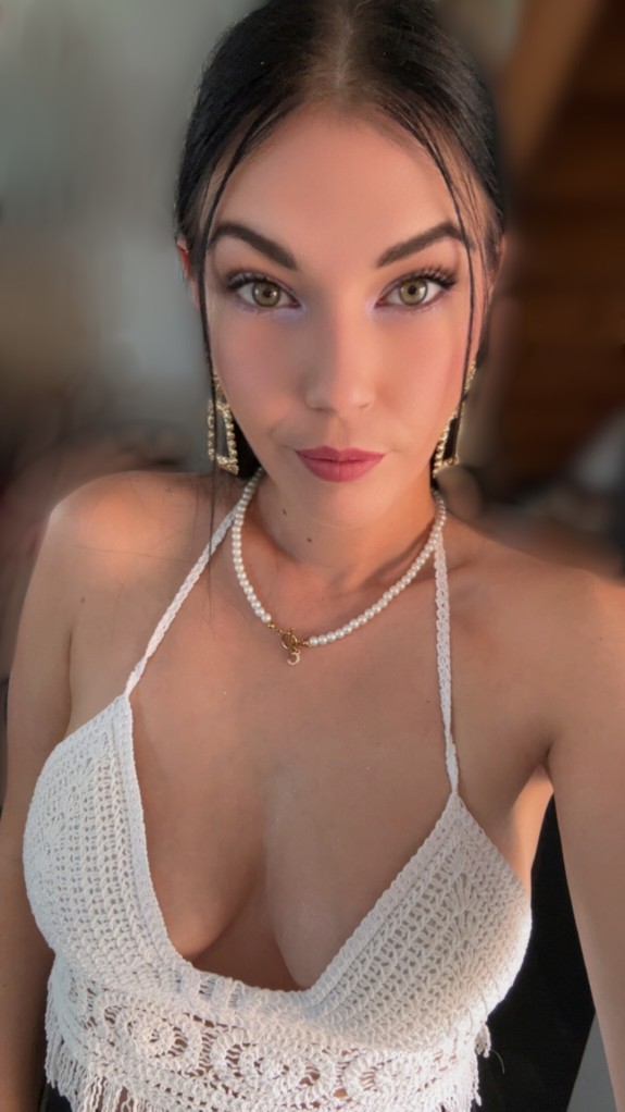 Just me Coquette photo