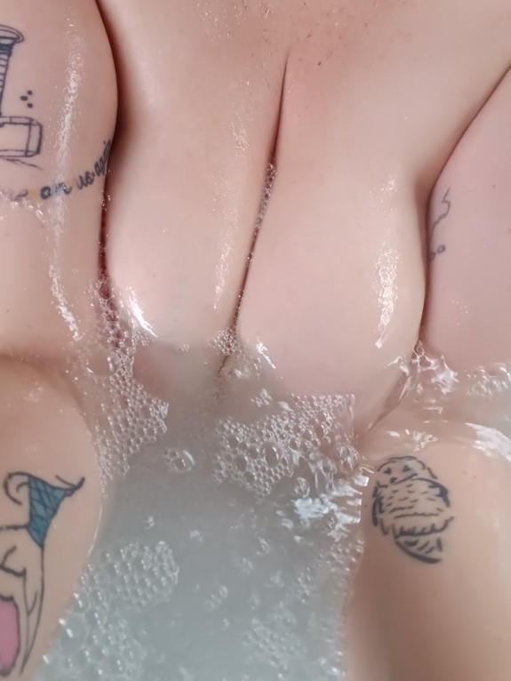 Serving..Cunt