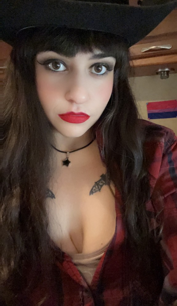 New Spooky Girl