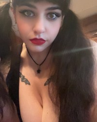 New Spooky Girl photo