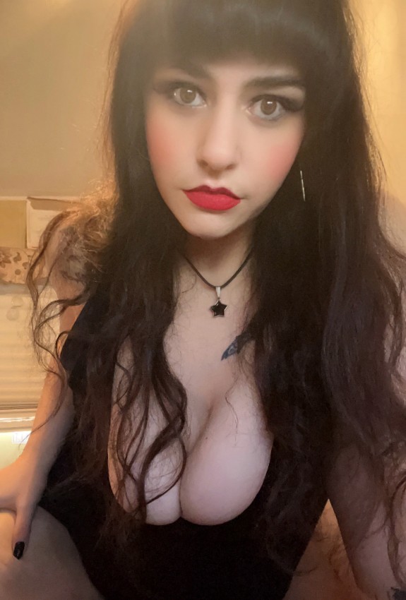 New Spooky Girl