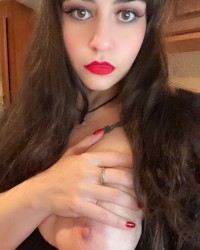 New Spooky Girl photo
