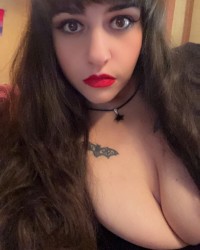 New Spooky Girl photo