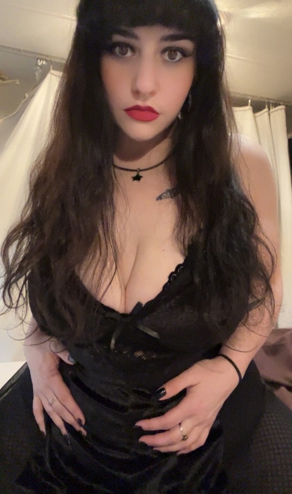 New Spooky Girl