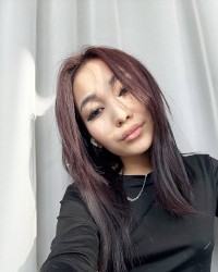 PornHub and Webcam asian model Queenelia photo
