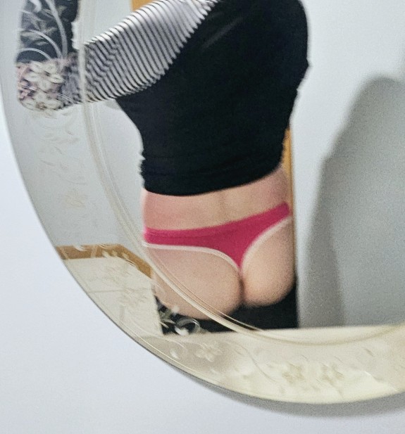 Columbus Twink Harley Banks feminine submissive dick sucker