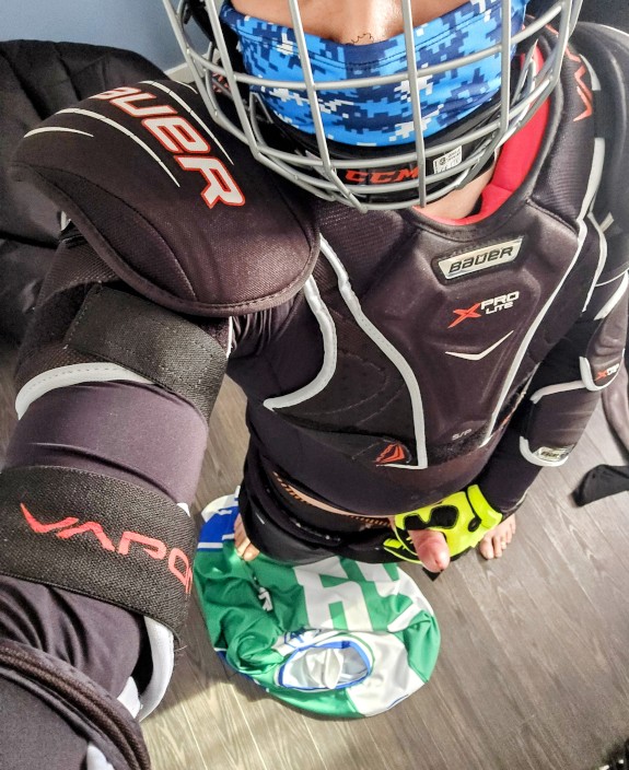 Hockey Uncut Edition