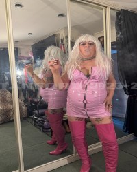 WORK NEVER STOPS photo