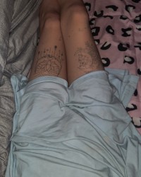 Megans legs photo