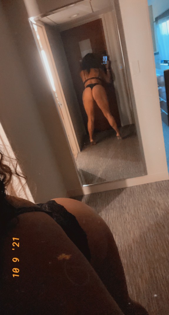 Meet Miss Heather Riley Chicago TheRileyEffect ChicagH03