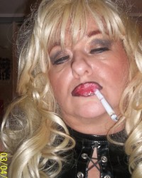 200 SHIRLEY SLUT photo