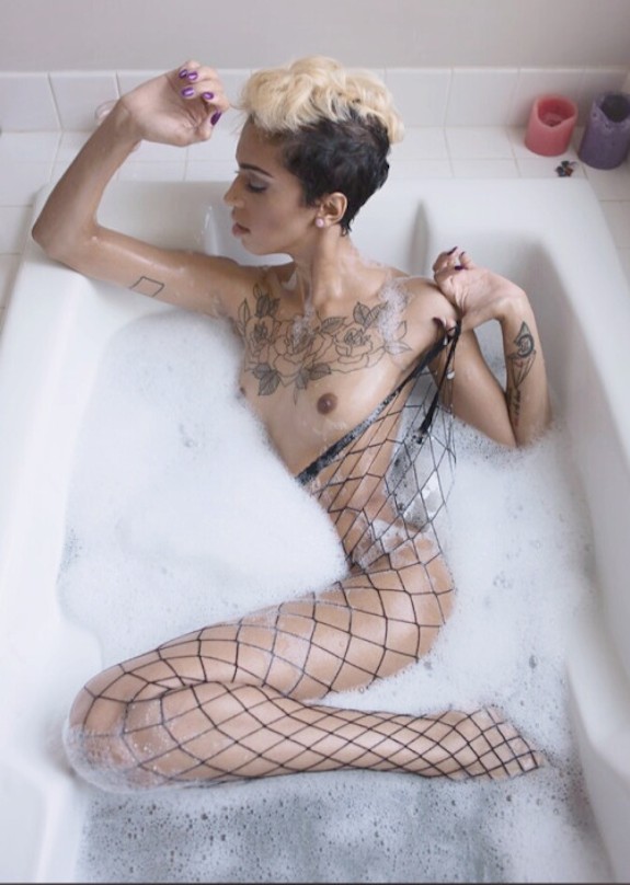 Assorted Gifs & Pics 99