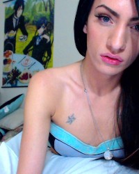 Me beng sexy/cute! Check me out on chaturbate : FreyaSirenSong photo