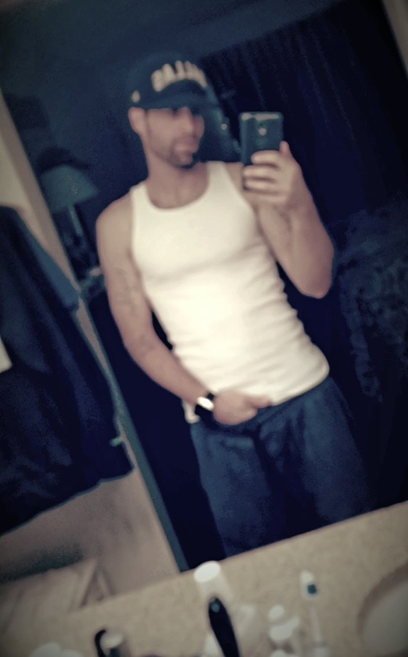 Rate R Selfies photo