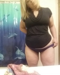 sllluuut photo