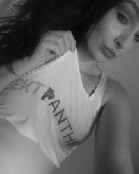 chat with me ;) photo