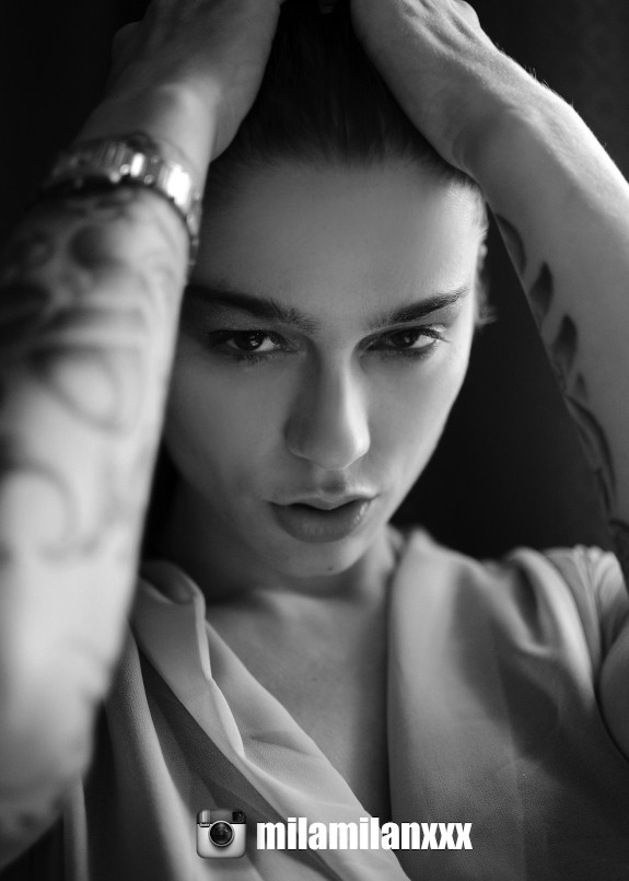 Mila Milan Social Style