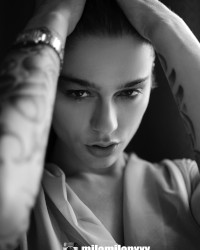Mila Milan Social Style photo