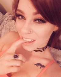 Newww Foxx photo