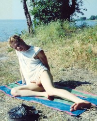 photo shoot at the lake photo