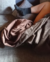 Hot Sexy und Frivol auf der Couch photo