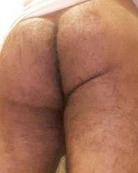Culo lampiño photo