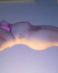 pregnant showing her naked sexy pussy in ass photo
