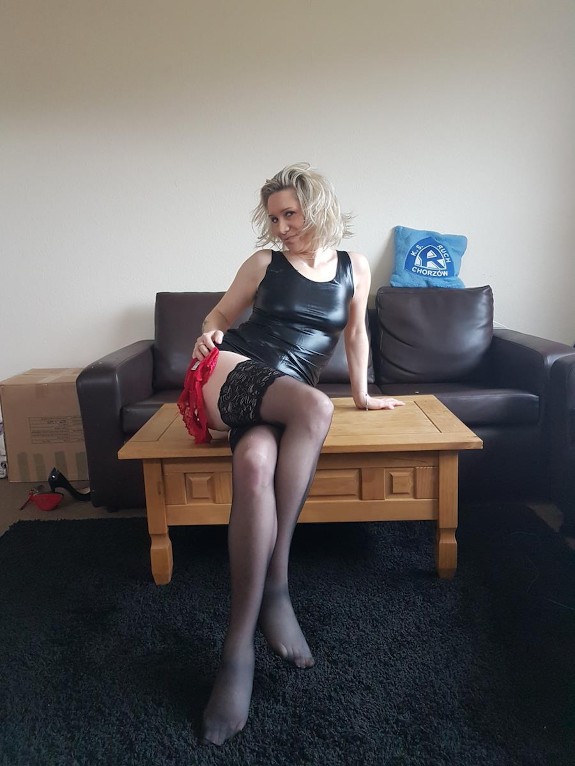 sexy 40-year-old woman